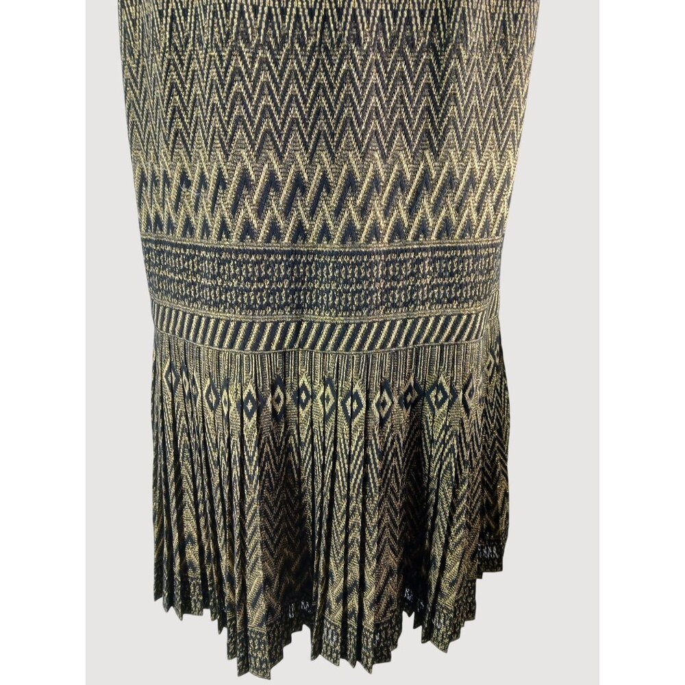 London Times Black Gold V Neck Sleeveless Pleated Dress Size 14 LBD Gatsby Deco - Picture 9 of 13